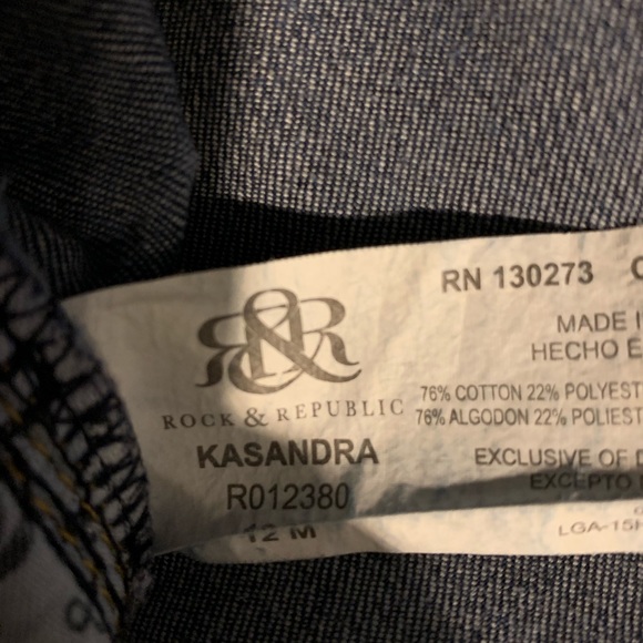 Jeans - Picture 3 of 5